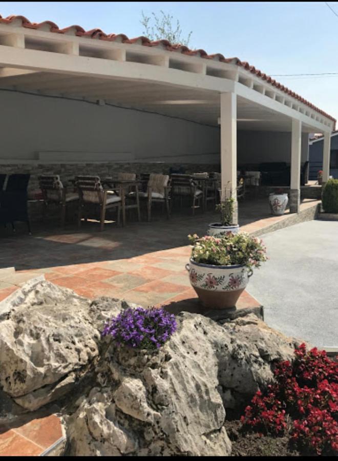 Sebreñu Hotel *